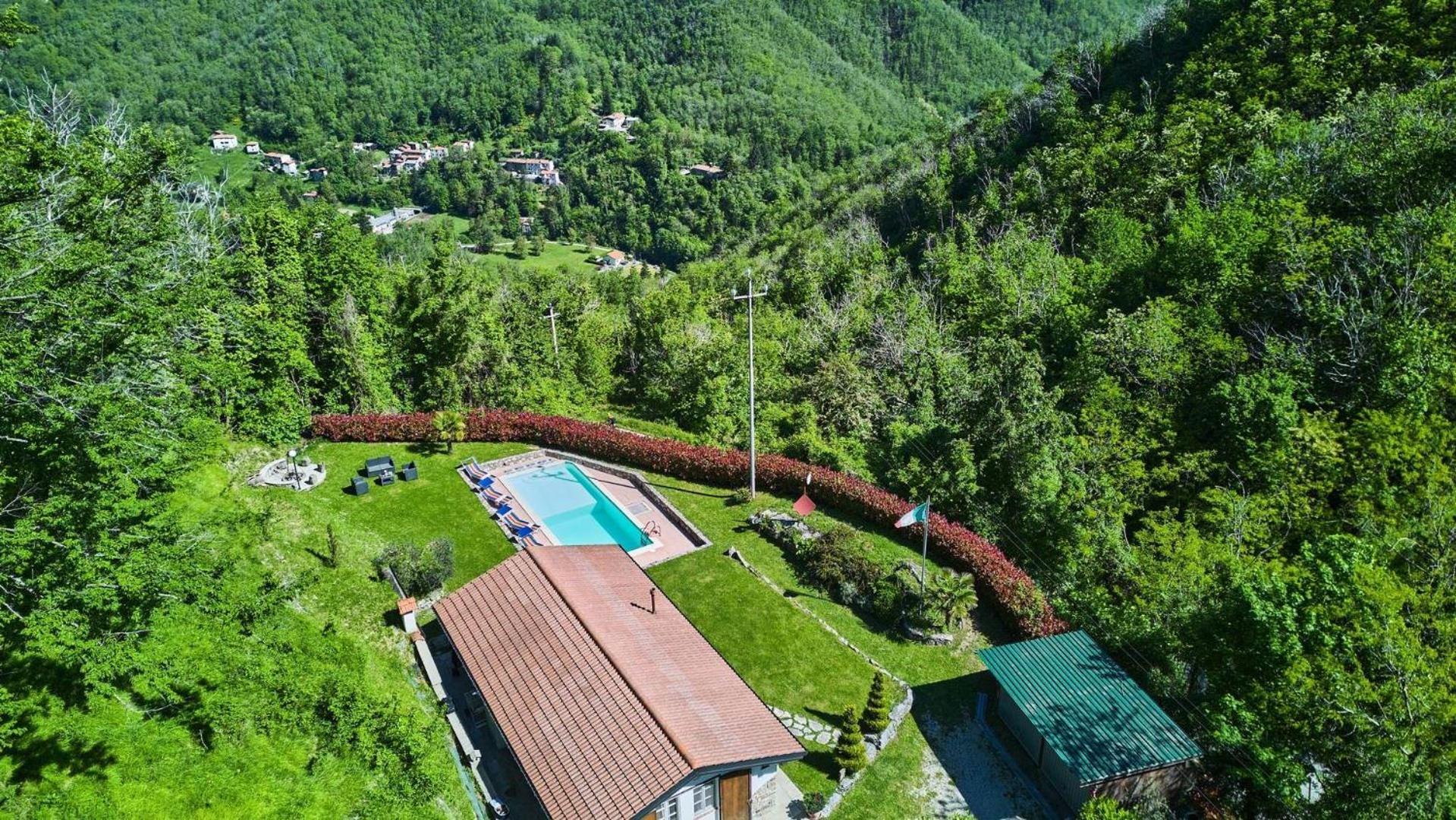 Вілла La Sella Pescaglia Екстер'єр фото